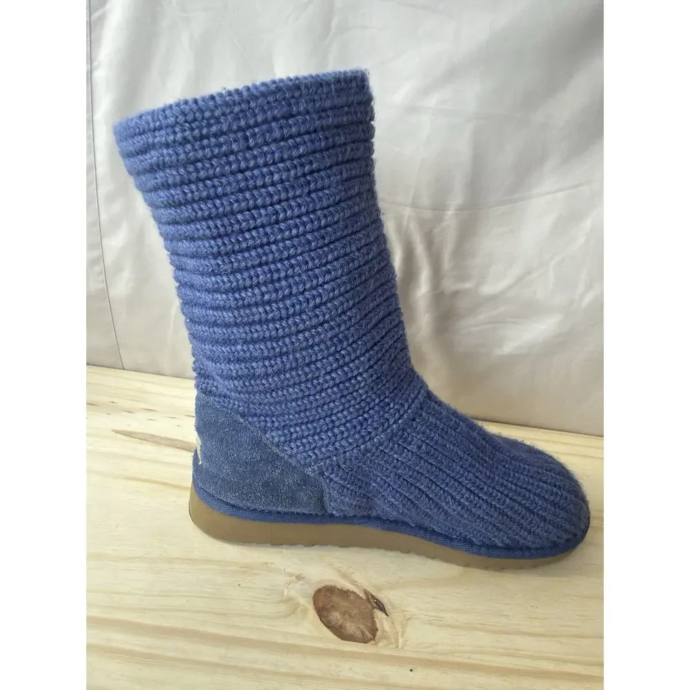 UGG Classic Cardy Mid Calf Knit Crochet Boots women’s Size 6 Sheepskin Footbed